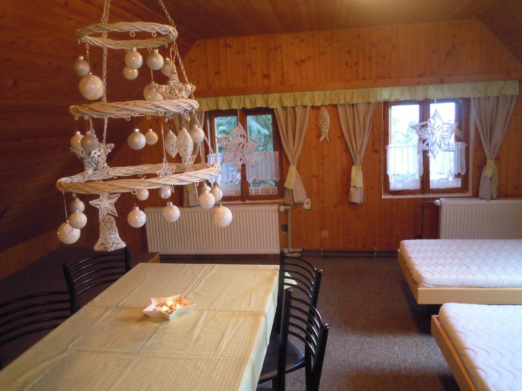 Chata Bucharka Liberec Kamer foto