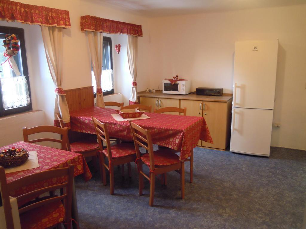 Chata Bucharka Liberec Kamer foto